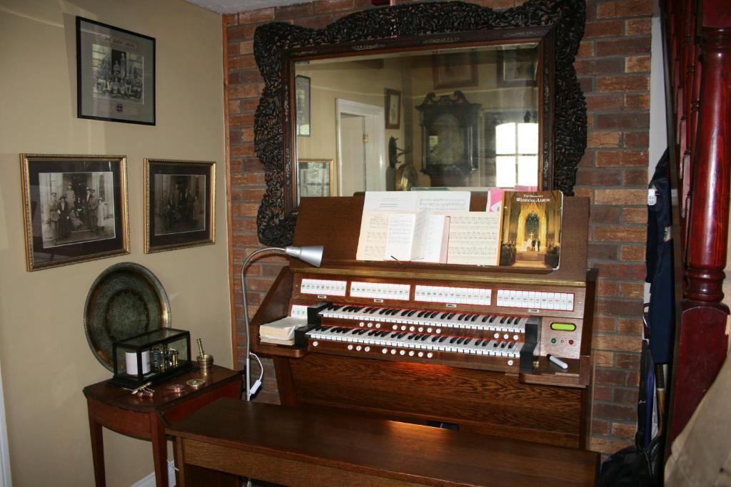 Ty Carreg Bed & Breakfast Llanwrtyd Wells Екстериор снимка